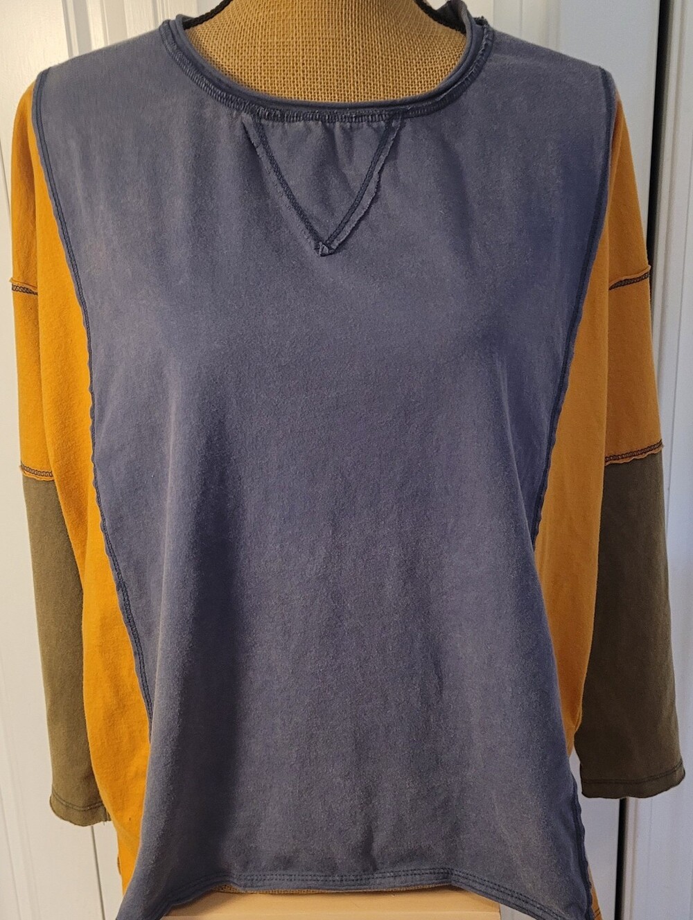 OLI & HALI ColorBlock/Pieced Fall Knit Top/Tee, GUC, S, Cute & Comfy!